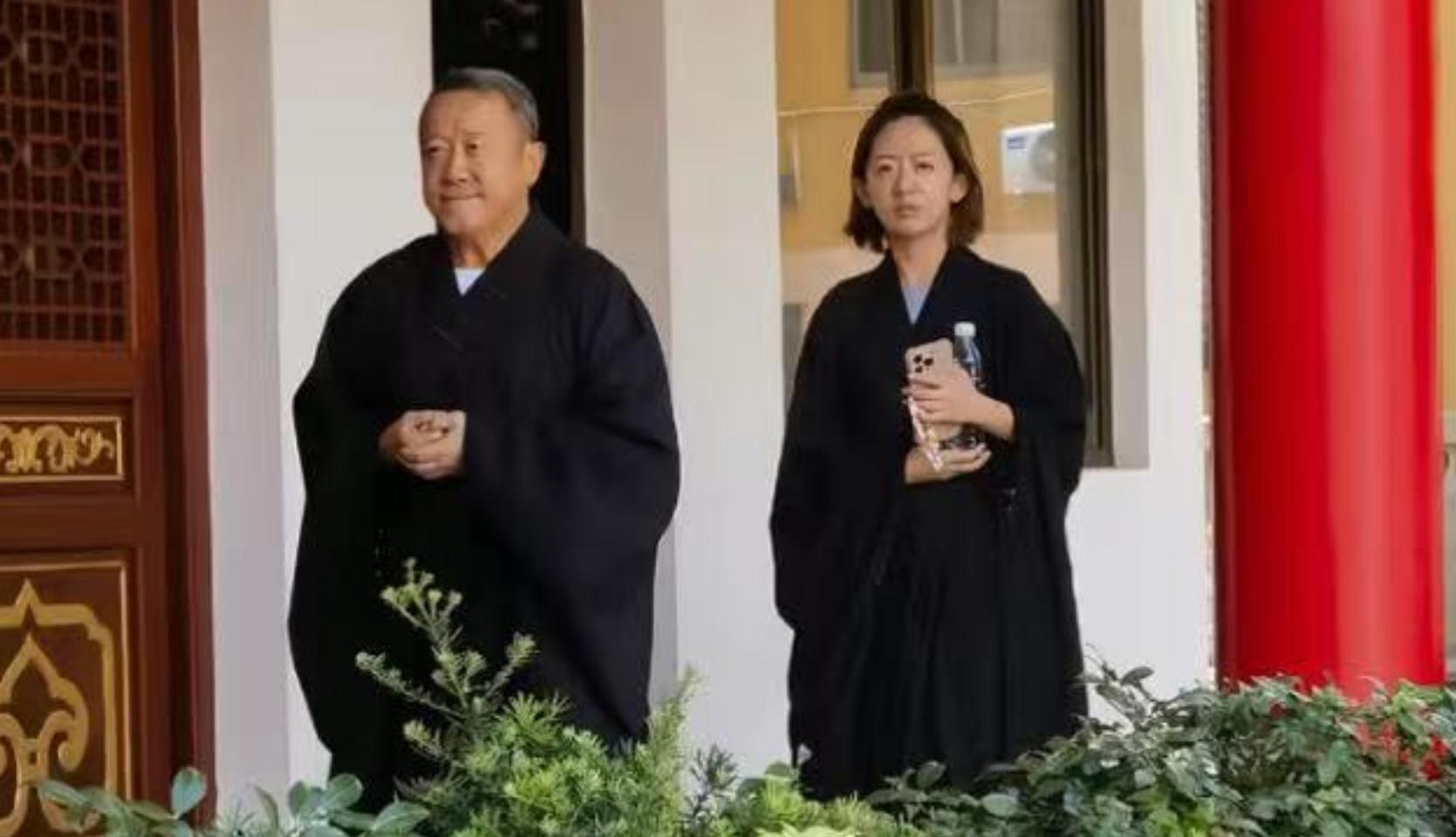 網友偶遇曾志偉在寺廟做義工