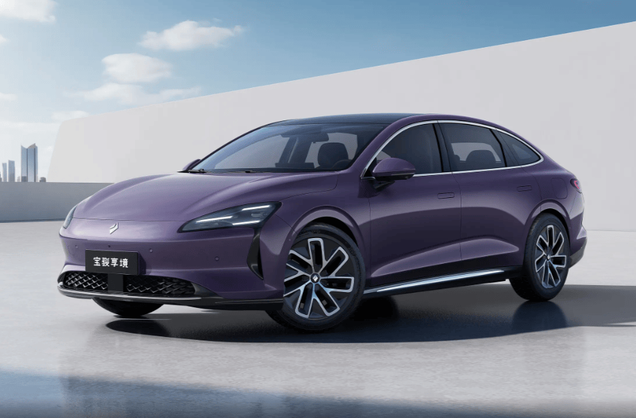 電池砍掉12.5度,續航縮水100公里,寶駿享境EV低功率版意在降價