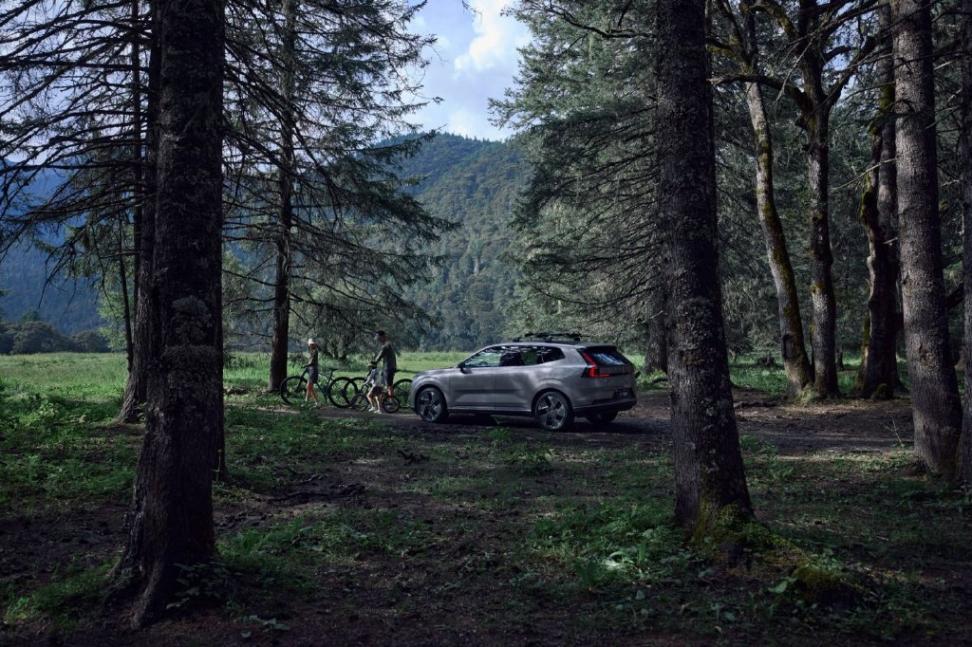 沃爾沃全新XC70上市,或成豪華新能源“銷冠”?