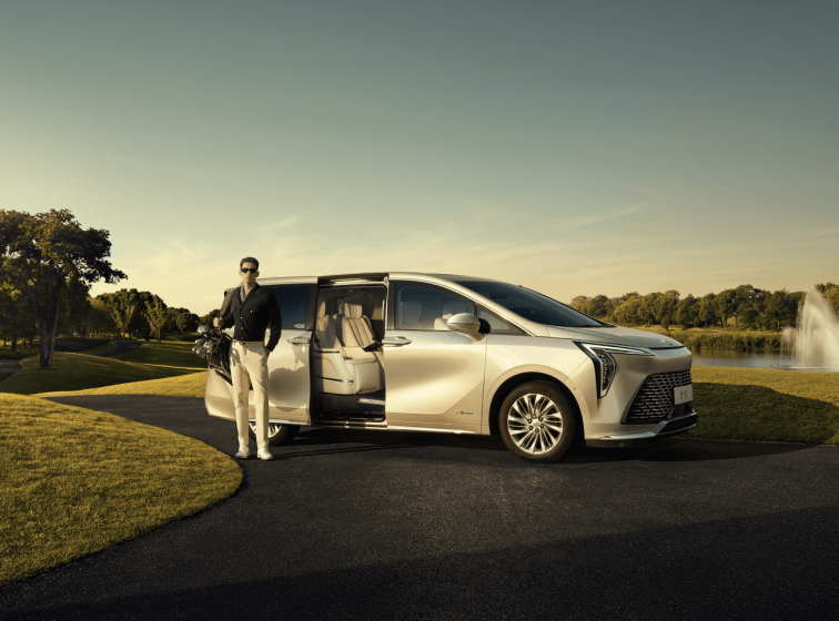 享果嶺,禮待名仕 | 別克世紀(jì)CENTURY果嶺版尊崇上市