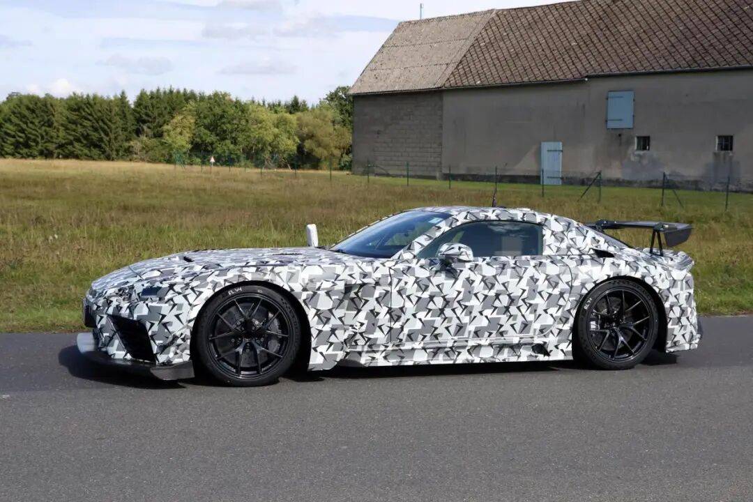 雷克薩斯超跑有傳人,新世代寶馬再結果