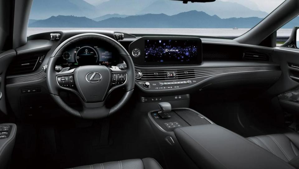 雷克薩斯傳奇“機(jī)皇”將停產(chǎn),未來(lái)將有新車型填補(bǔ)空缺! 圖片