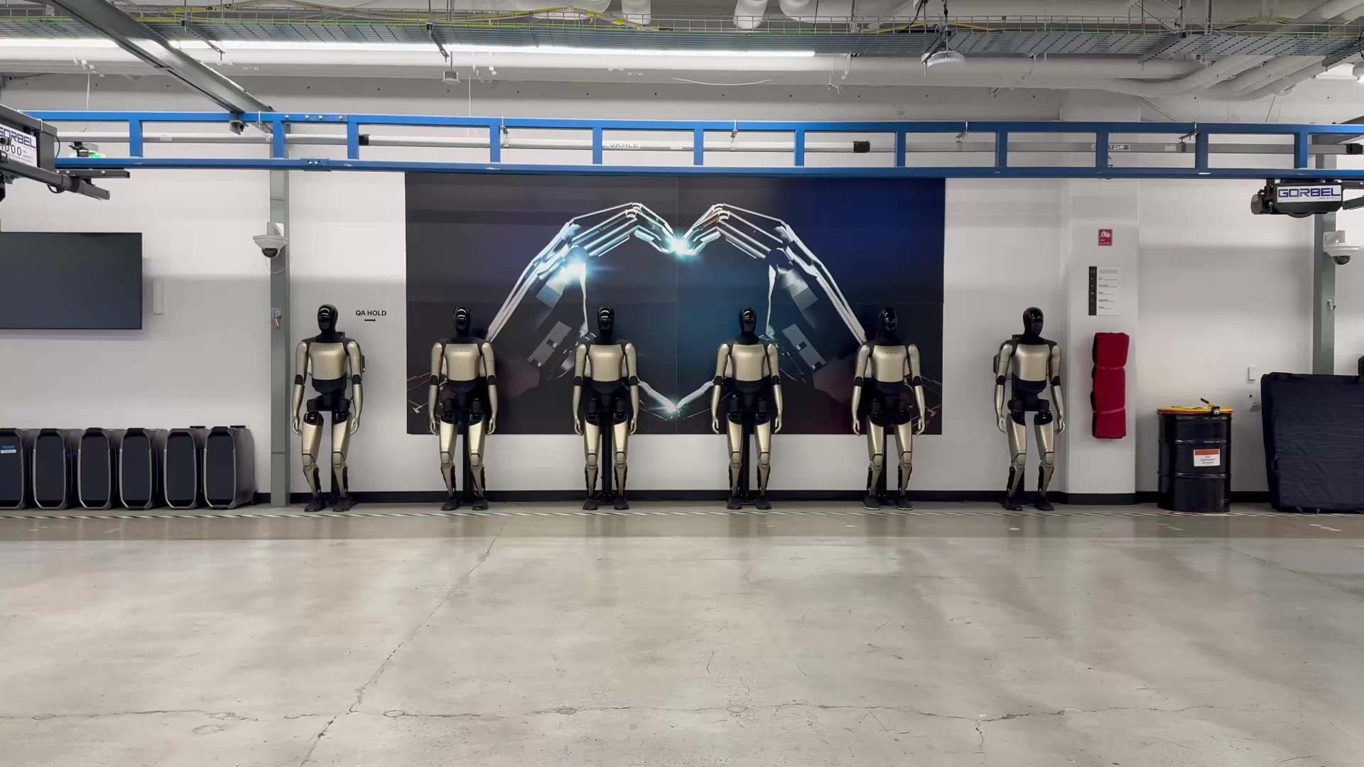 特斯拉發布Optimus人形機器人跑步視頻,刷新“個人”最佳成績